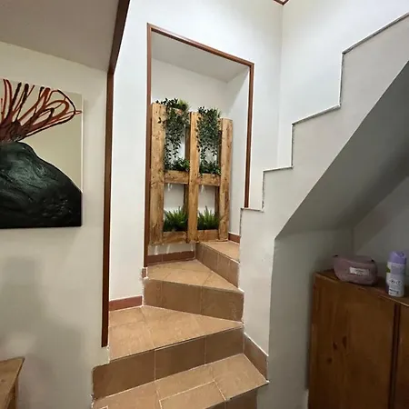 Apartment La Casa Di Rocco Naples